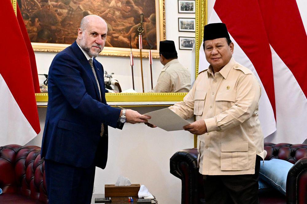 Prabowo Terima Surat Khusus dari Presiden Palestina, Apa Isinya?