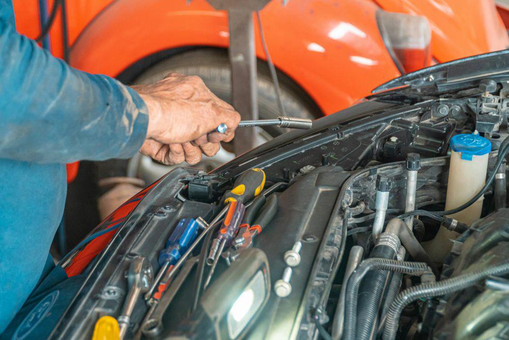 4 Cara Mudah Ingat Jadwal Ganti Oli dan Servis Mobil Berkala