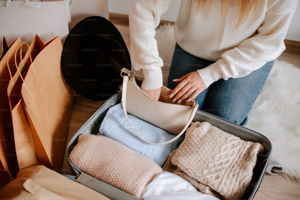 5 Rahasia Packing Ala Pramugari Emirates biar Lebih Rapi