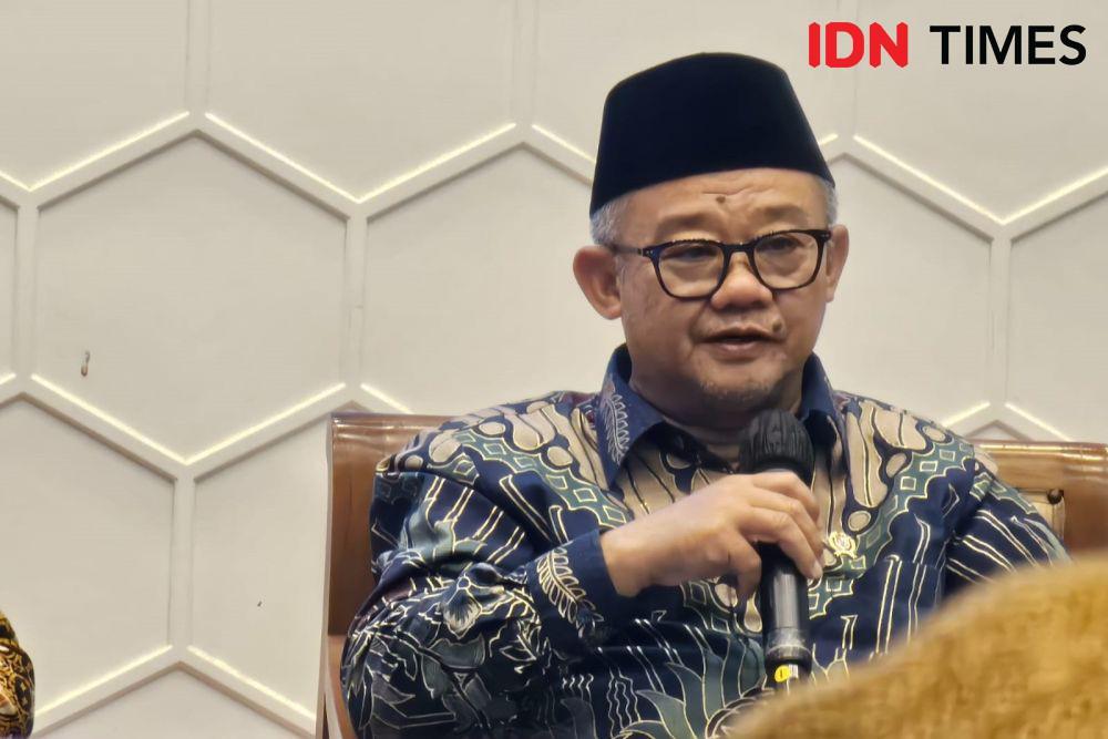 Pemerintah Bakal Beri Bantuan Smart TV untuk Sekolah