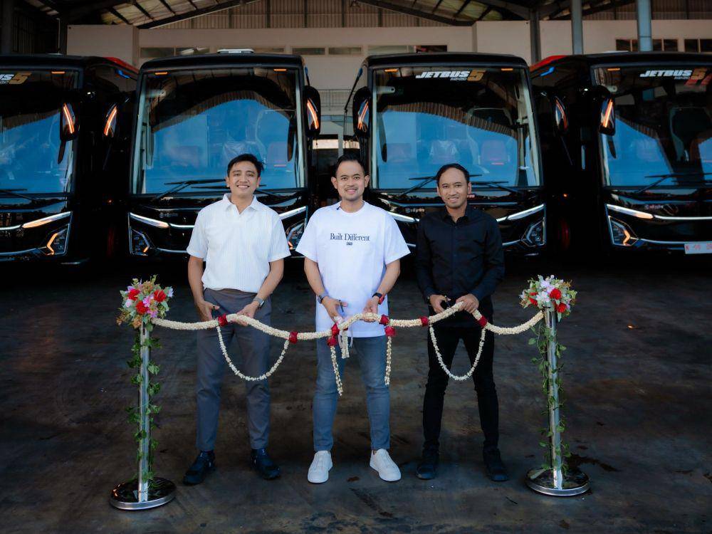 Ada rute baru yang dirilis (J99)
