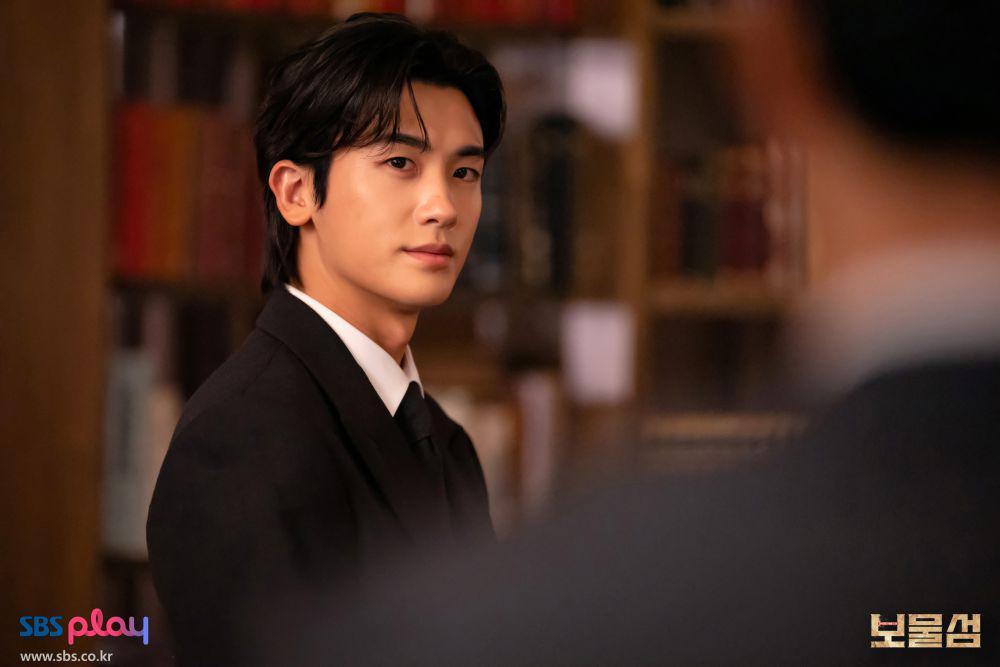 Park Hyung Sik di drama Buried Hearts (Dok. SBS/Buried Hearts)