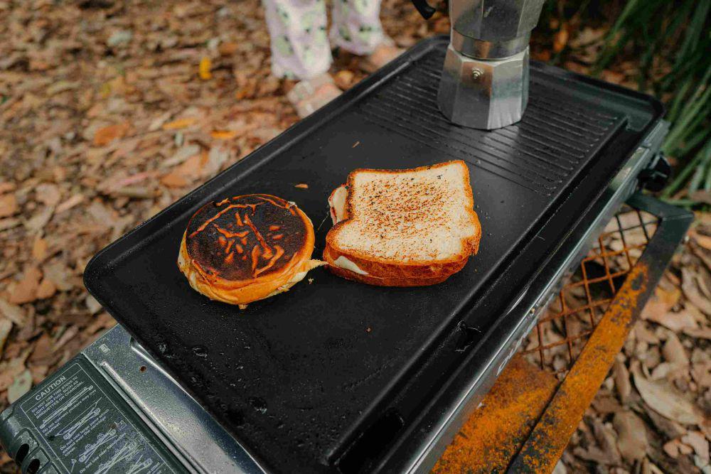 5 Cara Menerapkan Burnt Toast Theory, Buat Pikiran Lebih Positif!