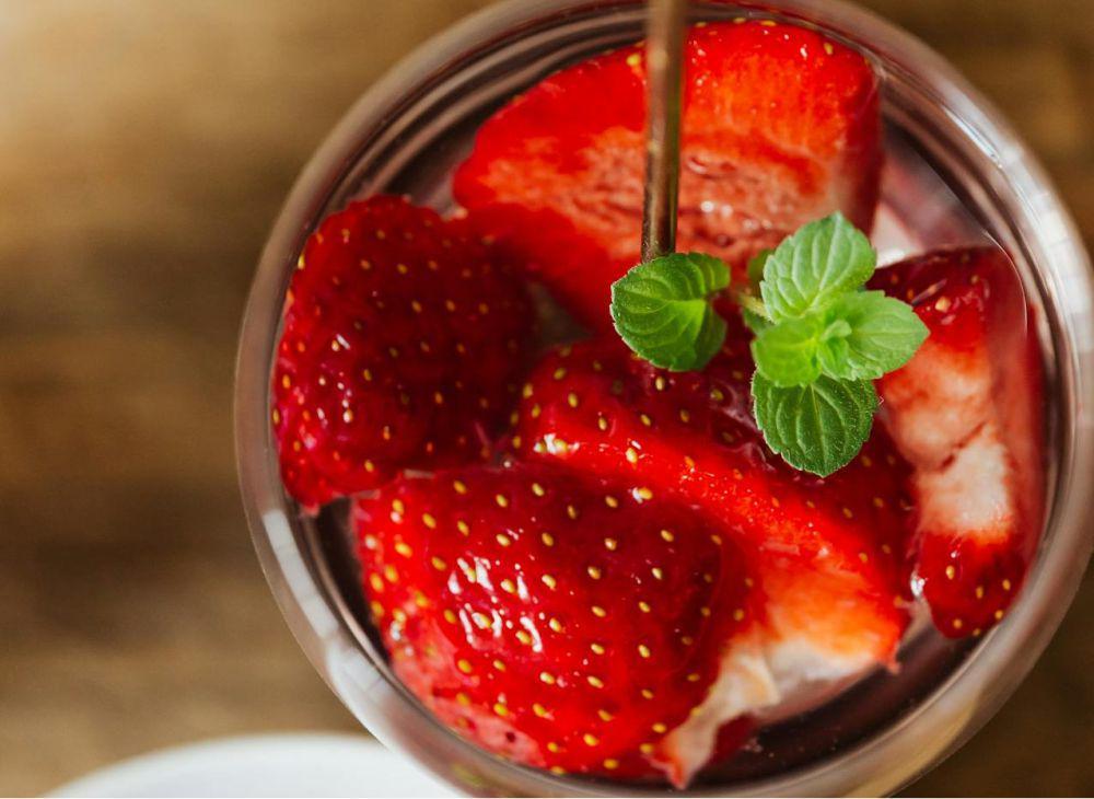 Resep Stroberi dengan Glaze Balsamik dan Krim Mascarpone, Fancy!