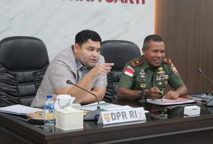 Gavriel Novanto saat kunjungan kerja di Korem 161 Wirasakti di Kupang Januari 2025 lalu. (instagram.com/gavriel.novanto)