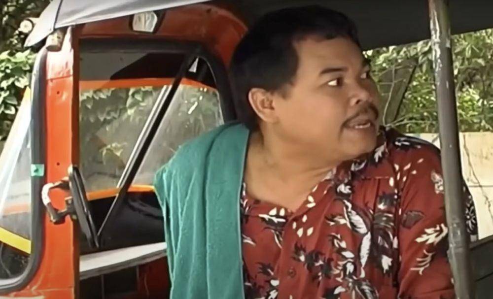 Bajaj Bajuri (dok. GMM Films/Bajaj Bajuri)