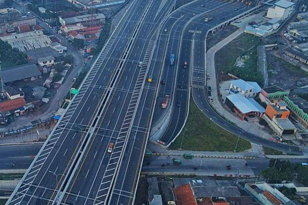 tarif tol cisumdawu terbaru