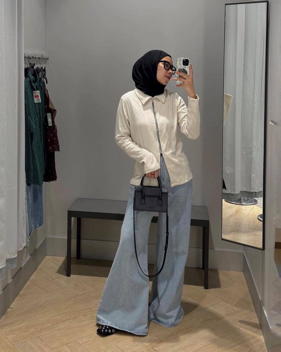 inspirasi style clean outfit ala Fitri Hasiani (instagram.com/_kakpit)