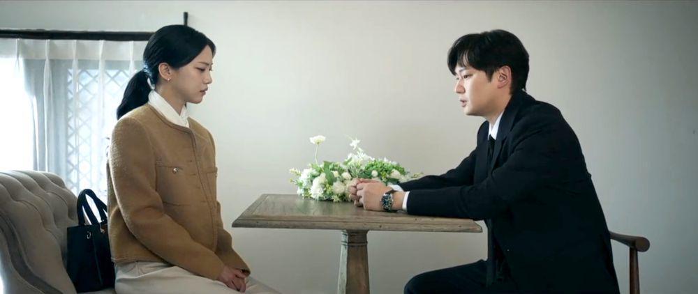 Cuplikan drama Buried Hearts (dok. SBS/Buried Hearts)