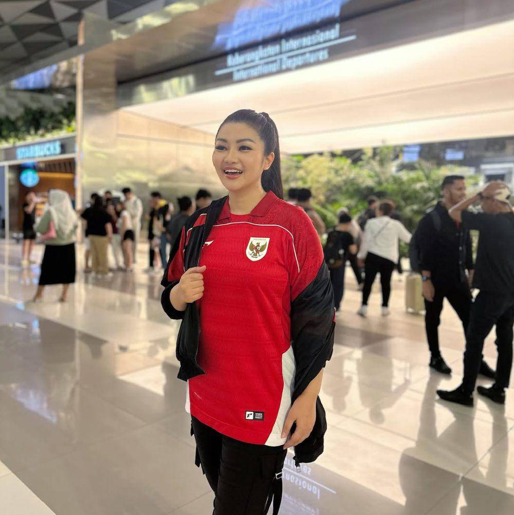 Fitri Carlina dukung Timnas Indonesia lawan Australia (instagram.com/fitricarlina)