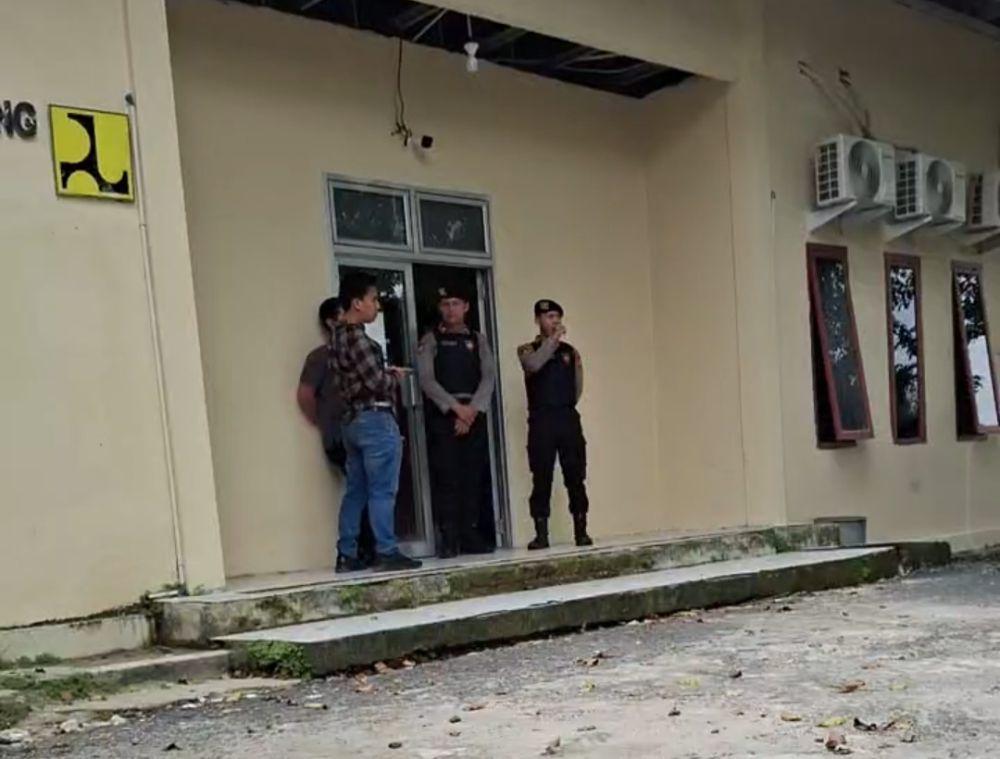 KPK Geledah Ruang Kadis PUPR OKU, Periksa Beberapa ASN