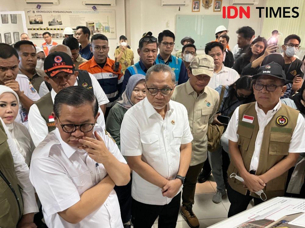 Gubernur DKI Jakarta, Pramono Anung dan Menko Pangan Zulkifli Hasan kunjungi TPST Bantargebang Bekasi. (IDN Times/Imam Faishal)