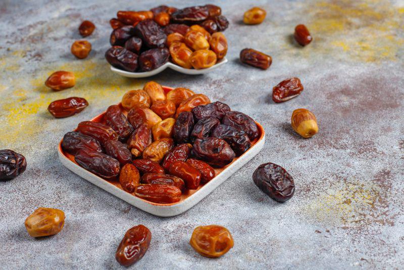 5 Jenis Kurma yang Empuk dan Lembut, Favorit Kamu yang Mana?