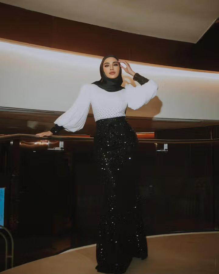 potret ide outfit hijab yang elegan ala Kilafairy (instagram.com/kilafairyofficial)