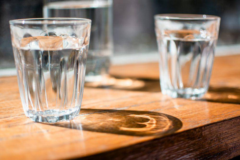 Ilustrasi air minum (unsplash/Janosch Lino)