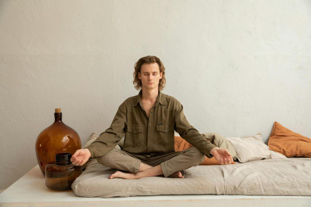 ilustrasi meditasi (pexels.com/Monstera Production)