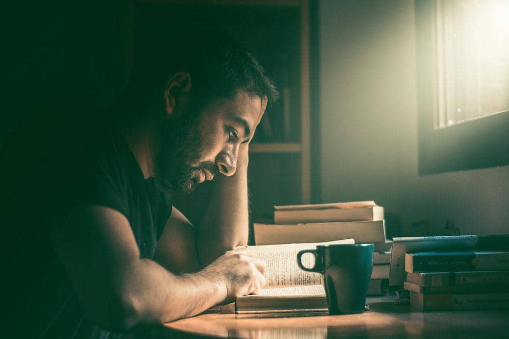 5 Kesalahan saat Membaca Buku yang Bikin Cepat Bosan