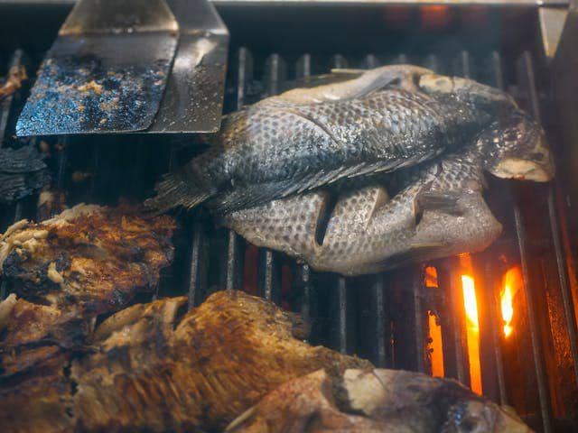 Potret ikan nila bakar