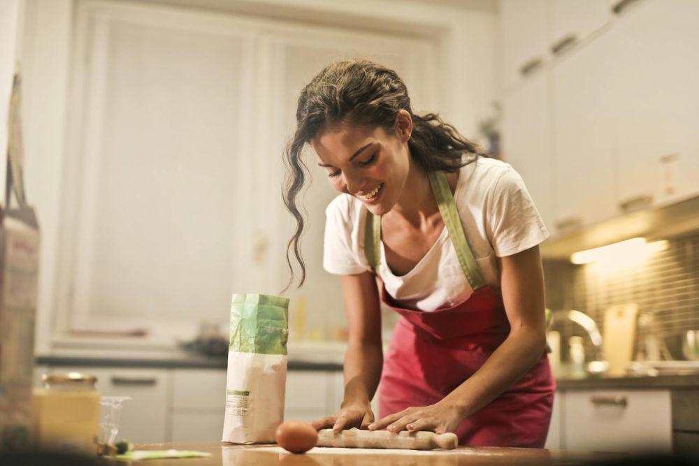 ilustrasi memasak (pexels.com/Andrea Piacquadio)