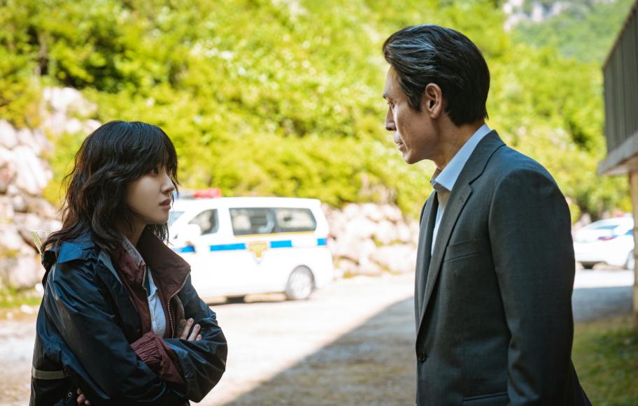 Cuplikan drama Korea Hyper Knife (dok. Disney+/Hyper Knife)