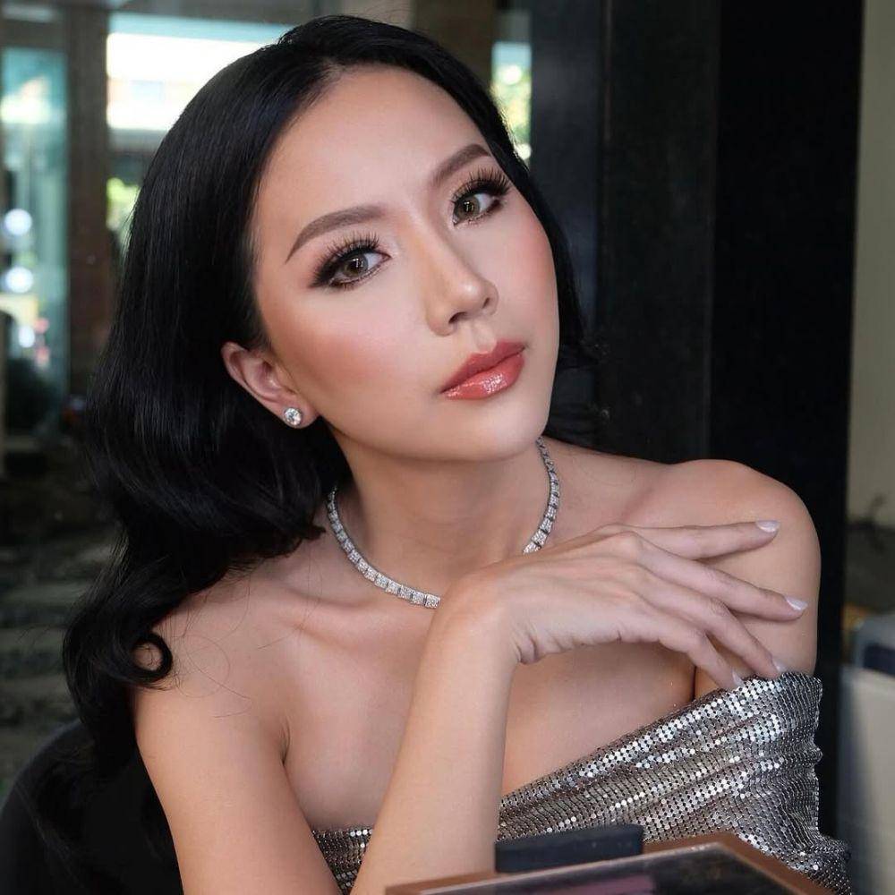 Makeup Agnes Jennifer. (instagram.com/agnes_jennifer)