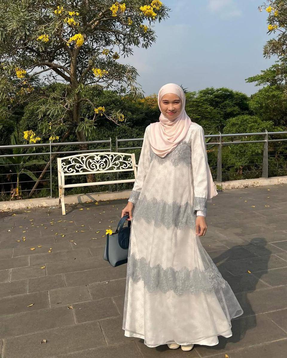 Astri Ratnasari (instagram.com/nasariastri)
