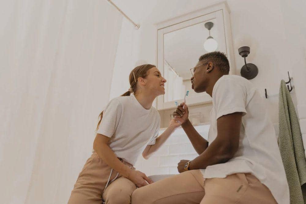 ilustrasi pacaran (pexels.com/Tima Miroshnichenko)