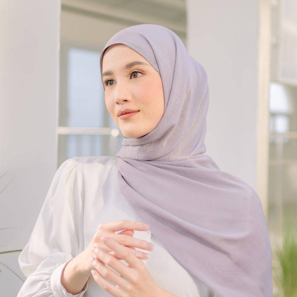 Lozy Hijab Kian Shawl (lozy.id)
