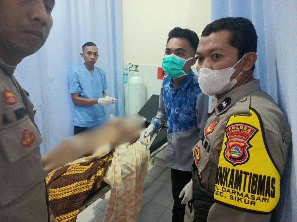 Korban saat di visum di Pusket (IDN Times/Istimewa)