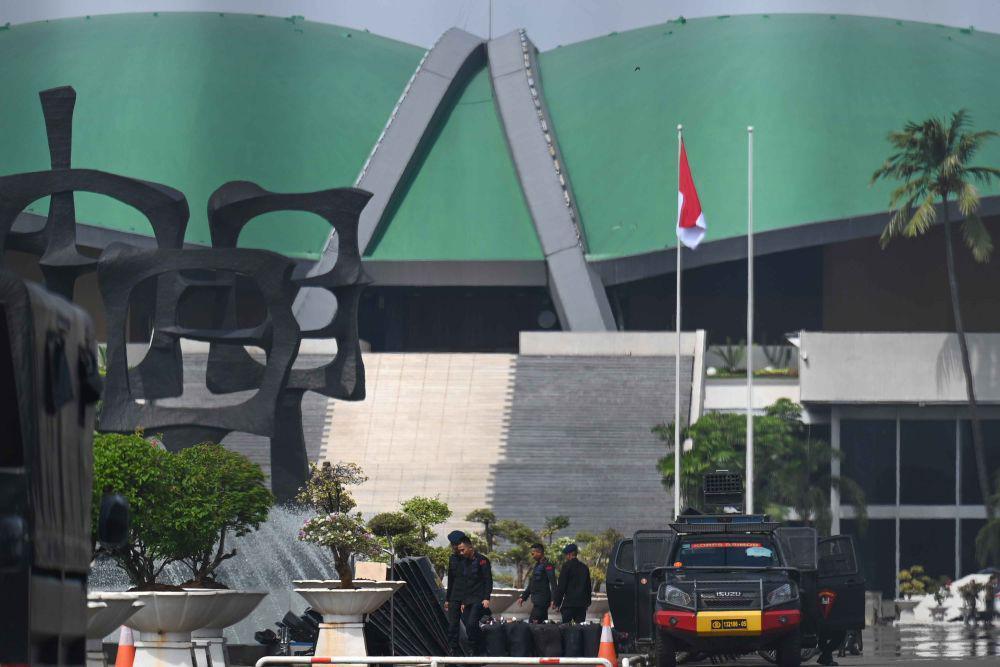 Isi Surat yang Dikirim Purnawirawan TNI ke DPR, Minta Gibran Dicopot