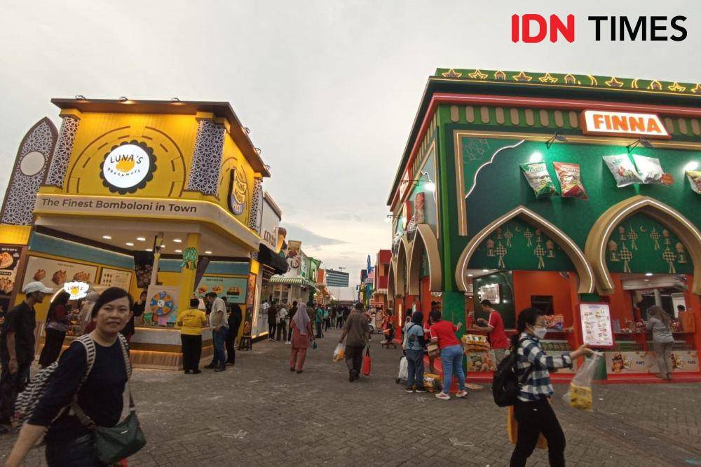 Lebaran Fair di JIEXPO Kemayoran. (IDN Times/Dini Suciatiningrum)