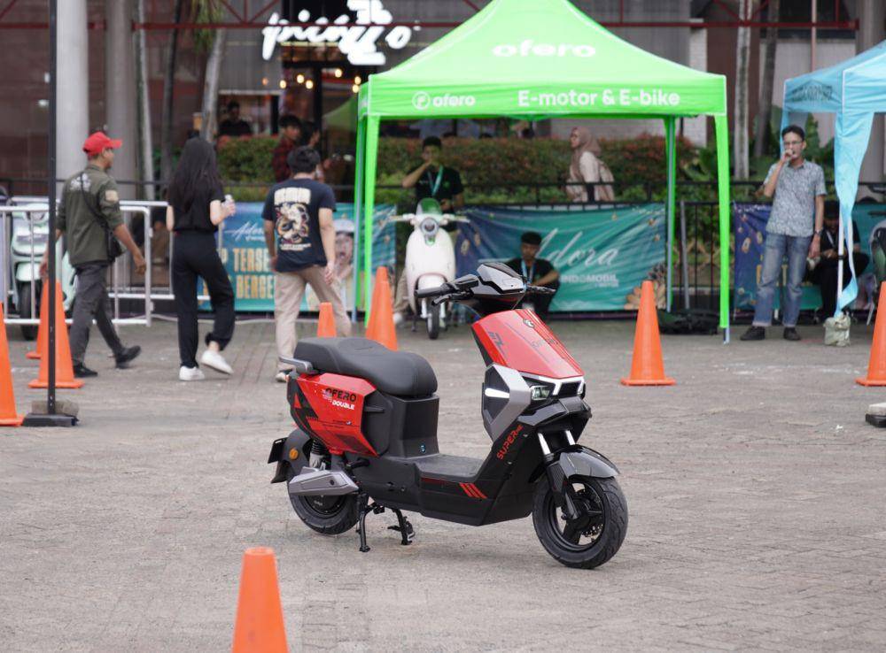 Pengunjung bisa mencoba langsung (Ofero)
