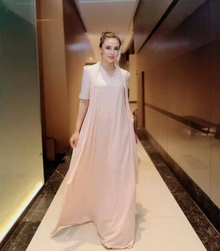 potret ide OOTD simple classy look ala Diana Danielle (instagram.com/dianadanielleb)