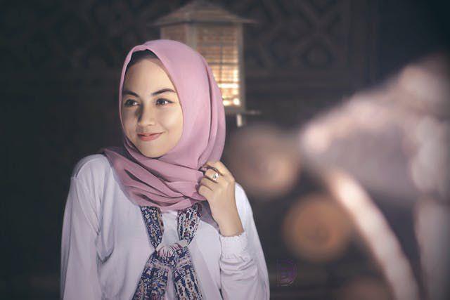 7 Rekomendasi Hijab Polos Brand Lokal, Nyaman dan Praktis