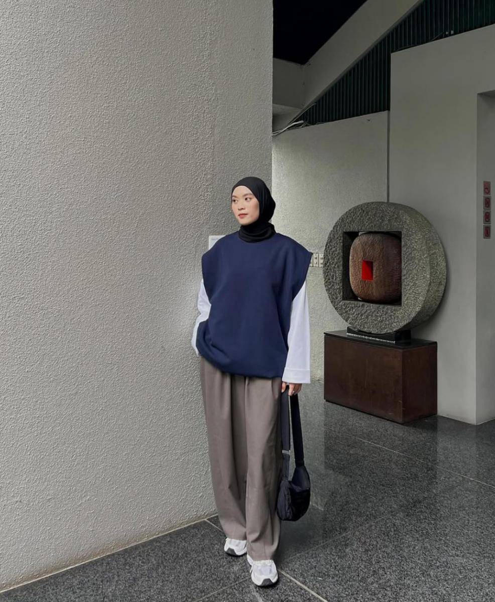 OOTD ala Nindi Ayuningtyas (instagram.com/nindiayg)
