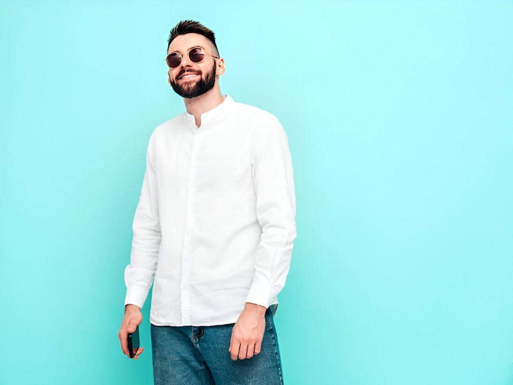 ilustrasi pria mengenakan kemeja kerah shanghai (freepik.com/halayalex)