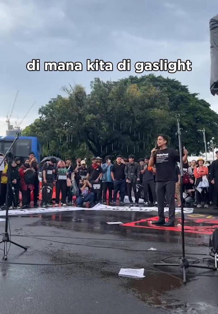 Andovi da Lopez ikut aksi kamisan (x.com/@AndovidaLopez)