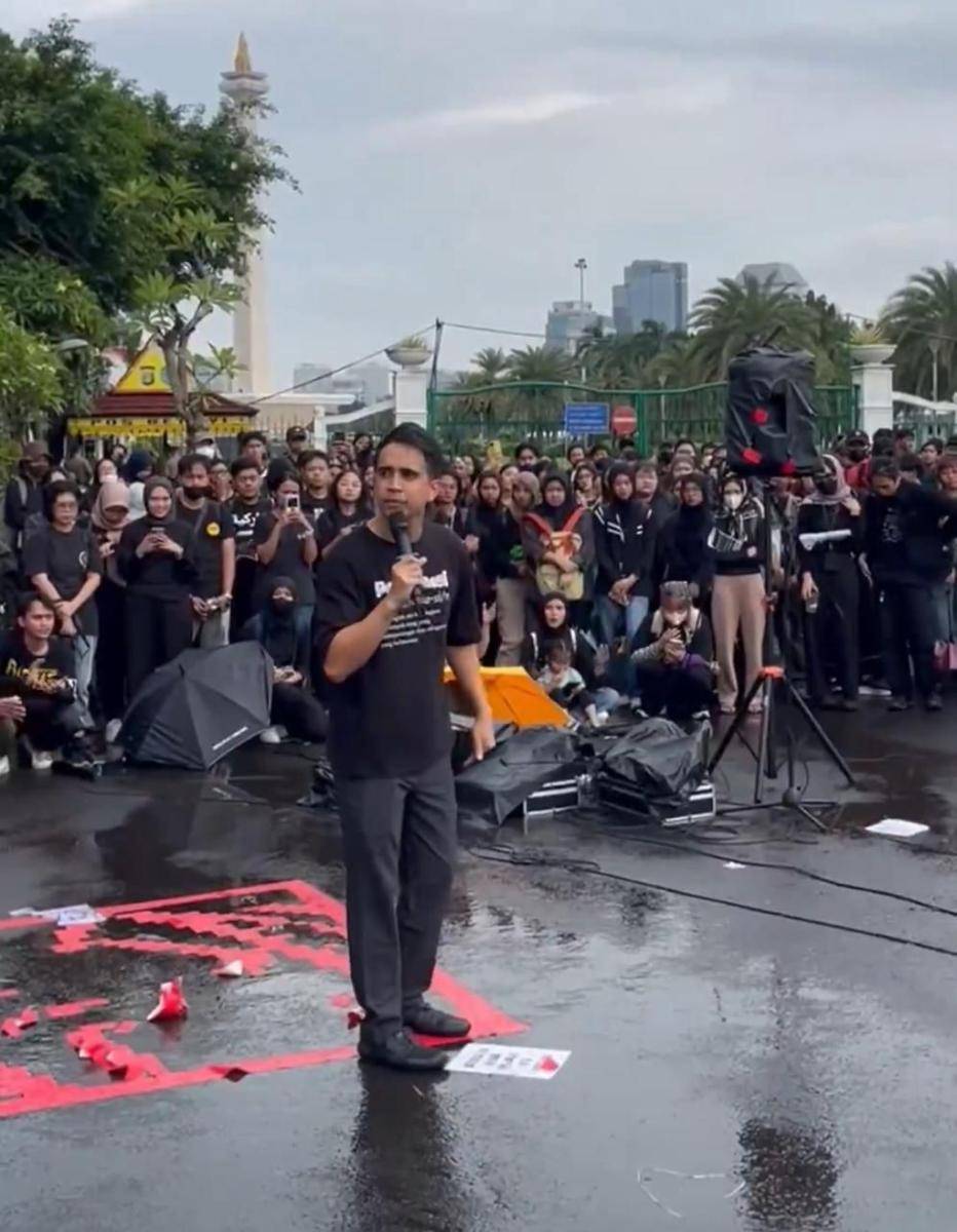 Andovi da Lopez ikut aksi kamisan (x.com/@AndovidaLopez)