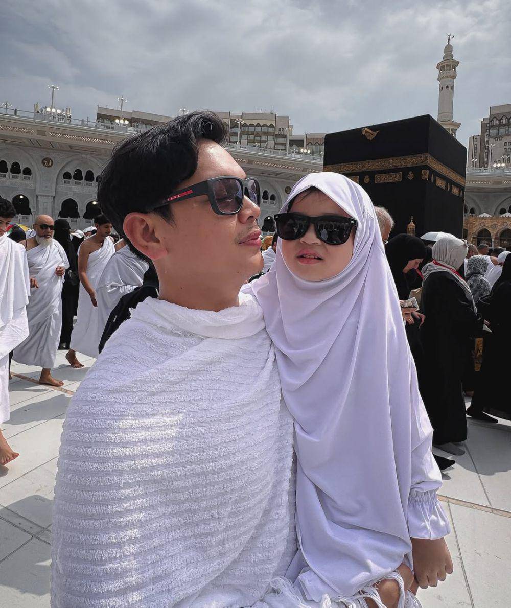 anak Natta Reza ikut umrah saat Ramadan 2025 (instagram.com/natta_reza)