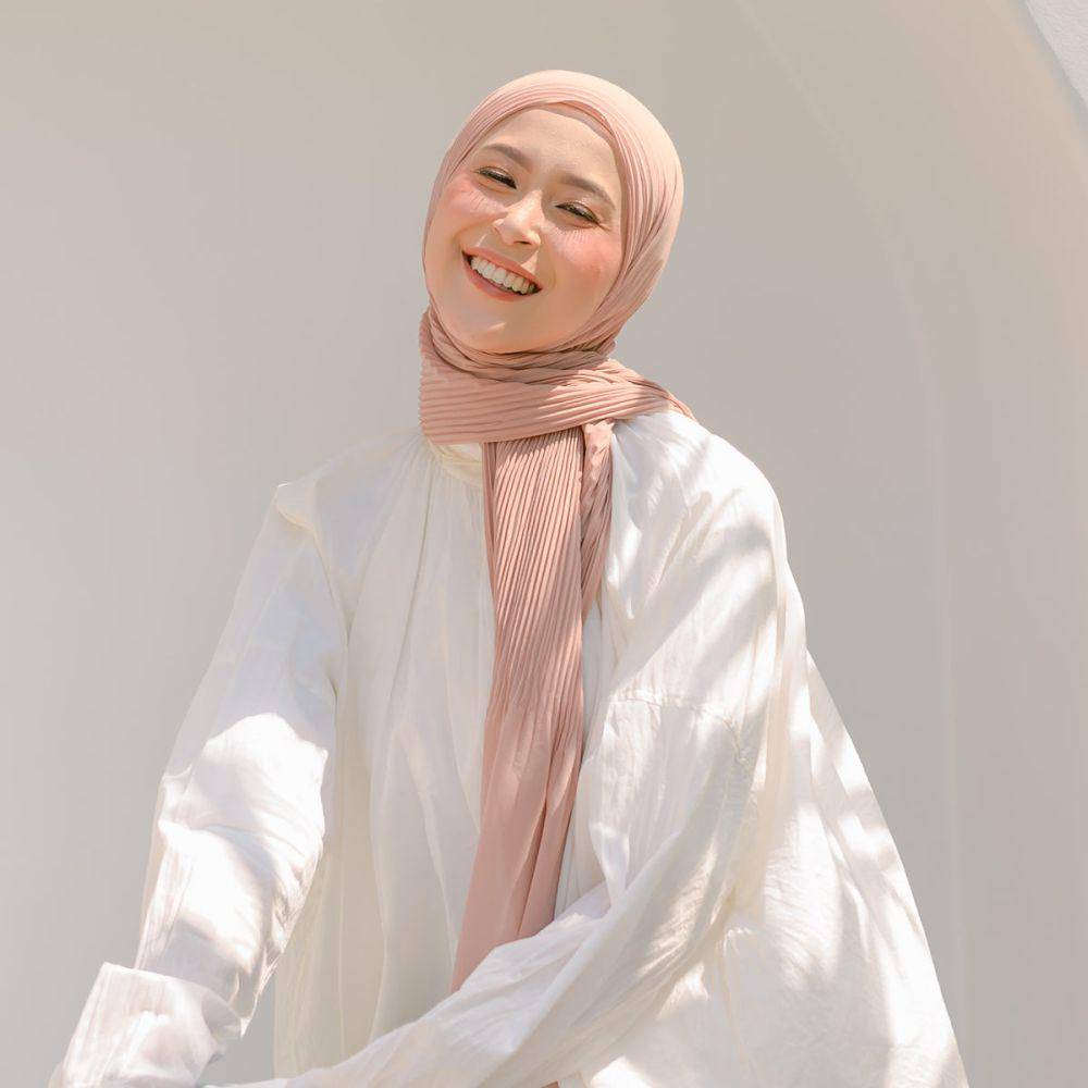 Lozy hijab bawal pleats shawl (pashmina plisket) (lozy.id)