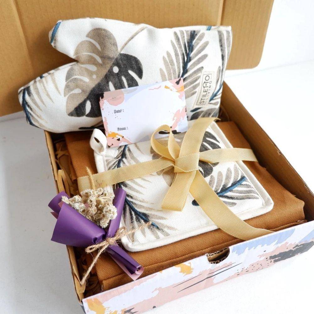 Ilustrasi hampers Lebaran (Shopee/StilettoLiving)