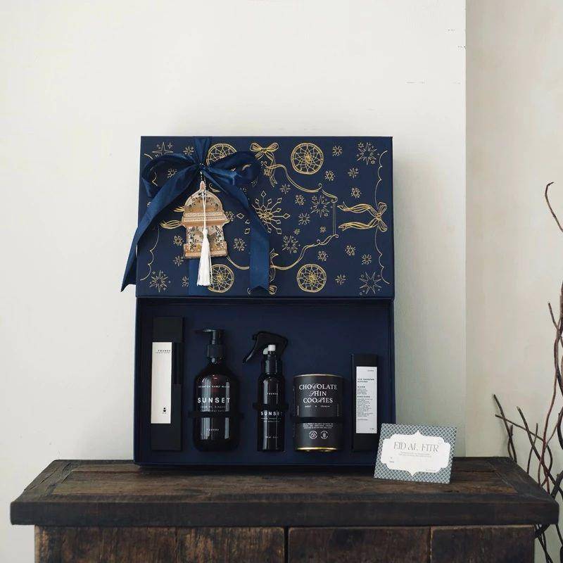 Ilustrasi hampers Lebaran (Shopee/younde.id)