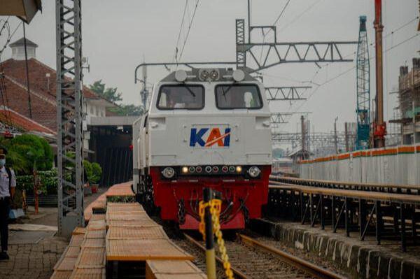 Puncak Arus Mudik di Daop 3 Cirebon Diprediksi Terjadi H-3 Lebaran