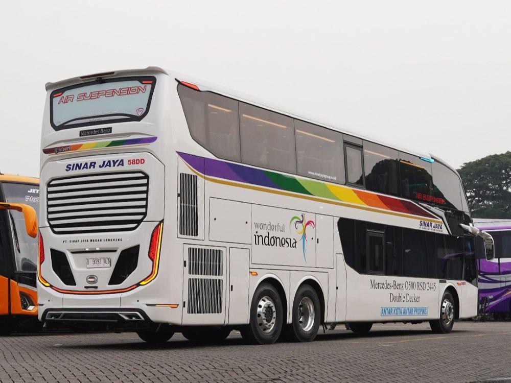 6 Sleeper Bus Double Seat, Ada Agra Mas dan Sinar Jaya