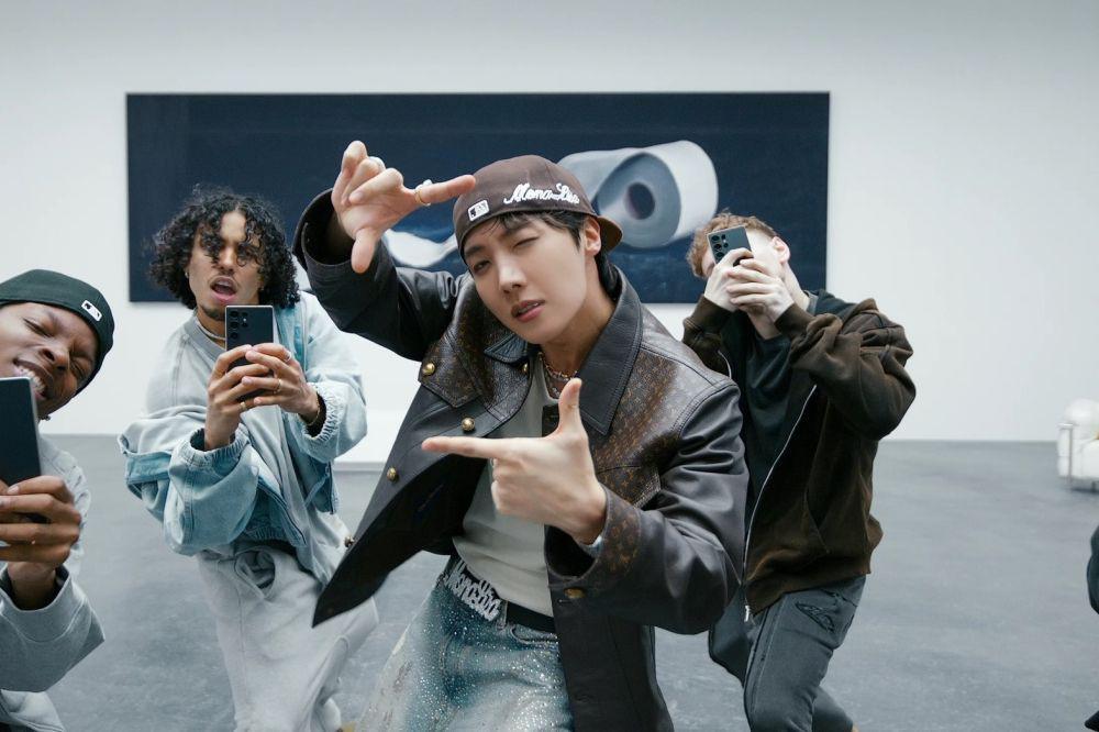 Lirik Lagu MONA LISA dari J-Hope BTS, Masuk ke Setlist Konser HOTS!