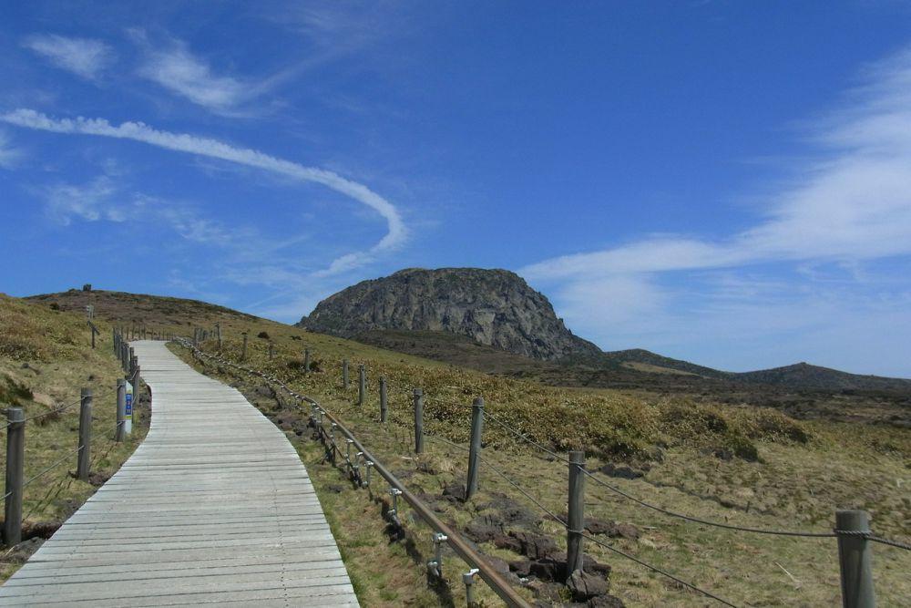5 Fakta Gunung Halla, Gunung Tertinggi di Korea Selatan