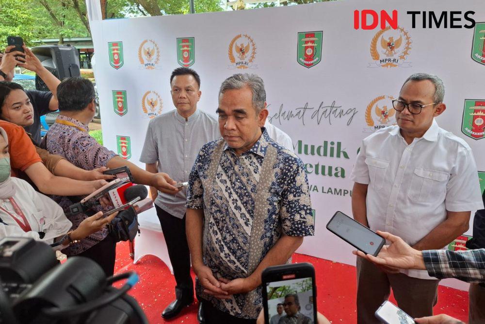 Sekjen Partai Gerindra Ahmad Muzani yakin Prabowo bakal teken RUU TNI menjadi UU. (IDN Times/Amir Faisol)