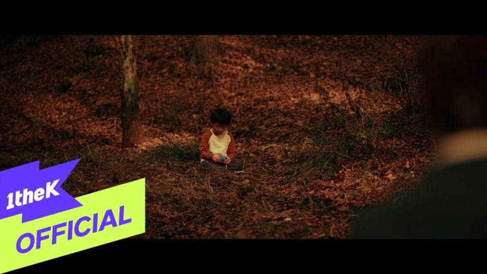 cuplikan MV "Eternity" (youtube.com/1theK (원더케이))