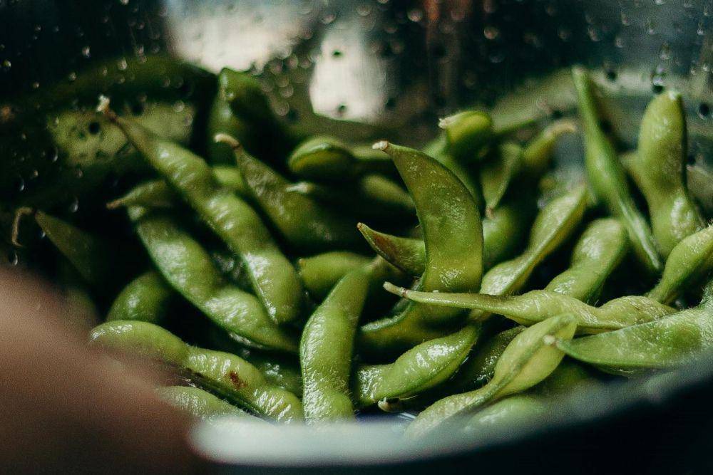 Ilustrasi edamame setelah direndam (pexels.com/cottonbro studio)
