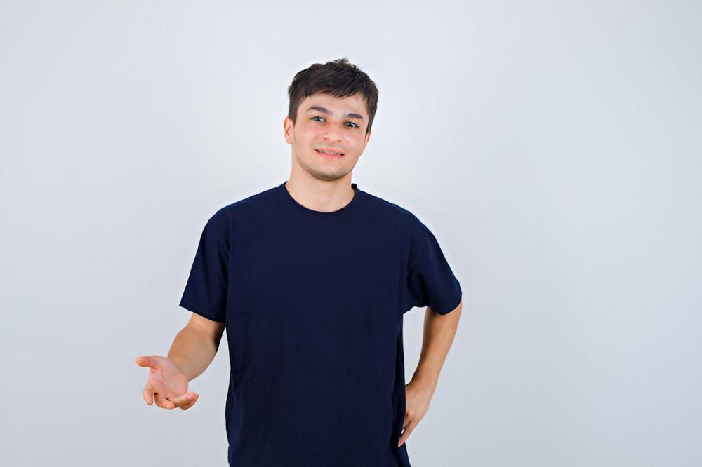 ilustrasi pria mengenakan baju biru tua (freepik.com/8photo)